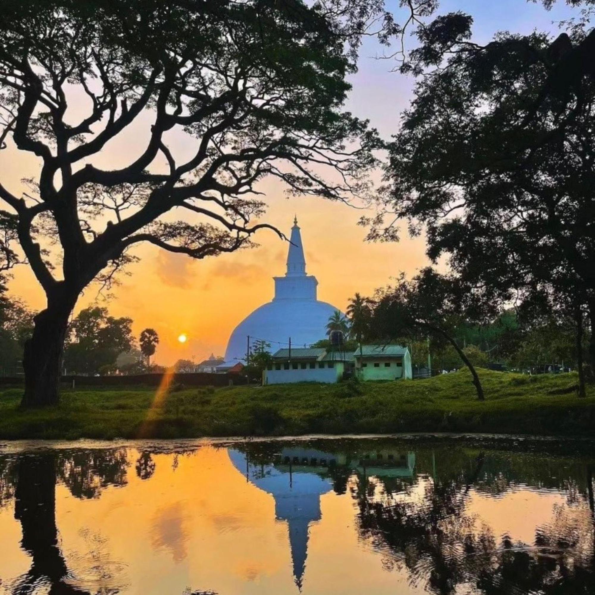 The Ivy Lake อนุราธปุระ ภายนอก รูปภาพ